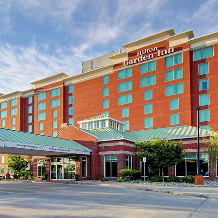 Hilton Garden Inn Ottawa Airport Exterior photo